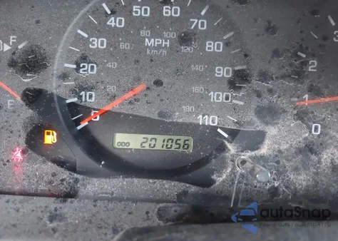 2001 Nissan Xterra Xe-V6 from USA, damaged, VIN 5N1ED28T81C592358